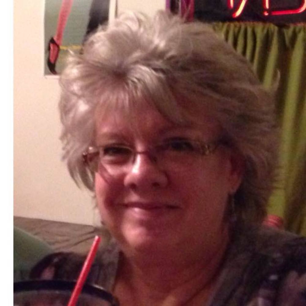 Meet your Posher, Sandi